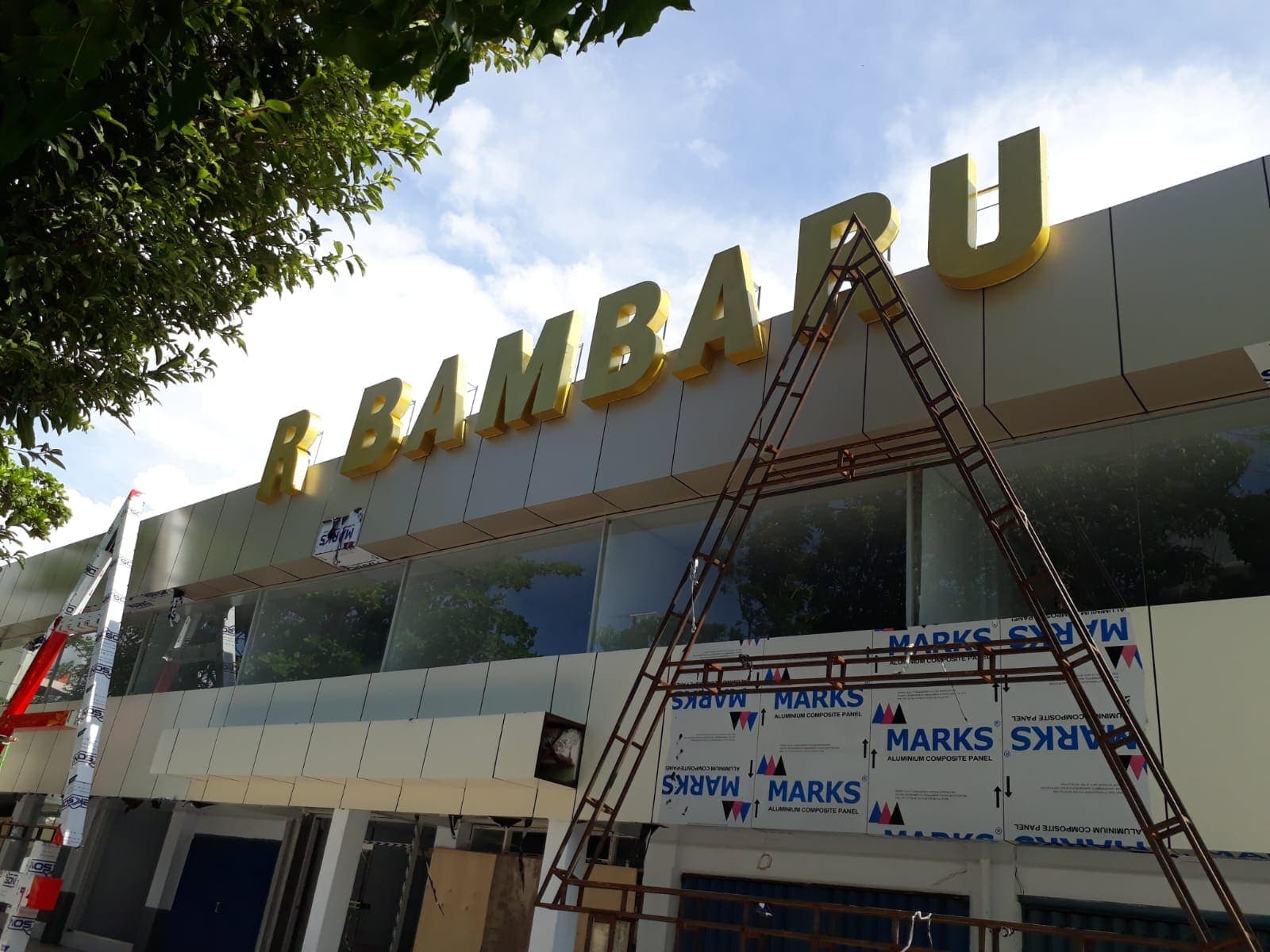 Bambaru Signage